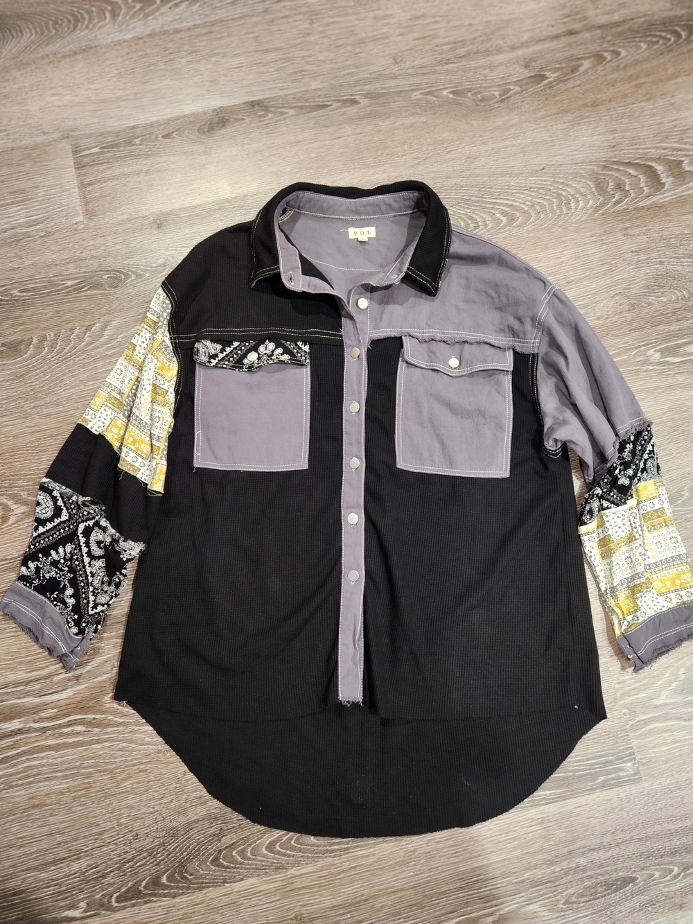POL Oversized Shacket Black, Gray & Yellow Bandana Print